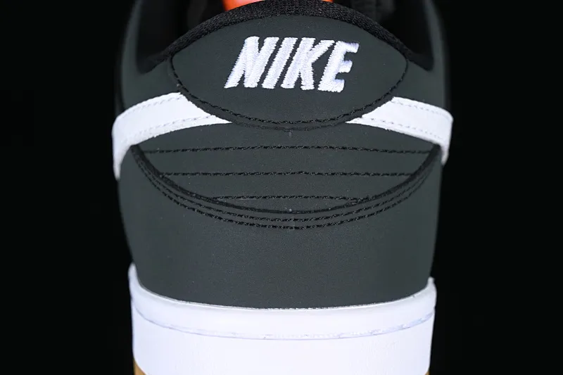 All Categories Nk SB Dunk Series Nk SB Dunk Low Low-top sneakers Nk SB Dunk Low Pro ISO Raw rubber black and white Dunk series retro low-top casual sports skateboard shoes CD2563-001